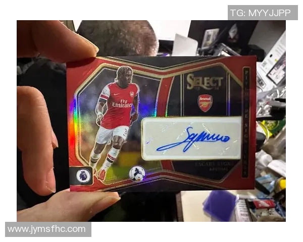 千元预算内值得收藏的足球球星卡盒推荐与购买指南