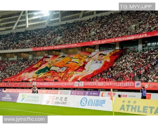 现役足球最强球星巅峰对决全面解析谁能称霸绿茵舞台