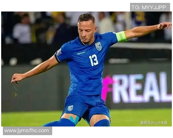 法国现役足球球星赛场风采与未来发展趋势解析 法国现役足球球星赛场风采与未来发展趋势解析